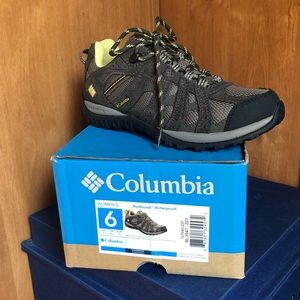 NIB Columbia Redmond Waterproof Low Hiking Shoe